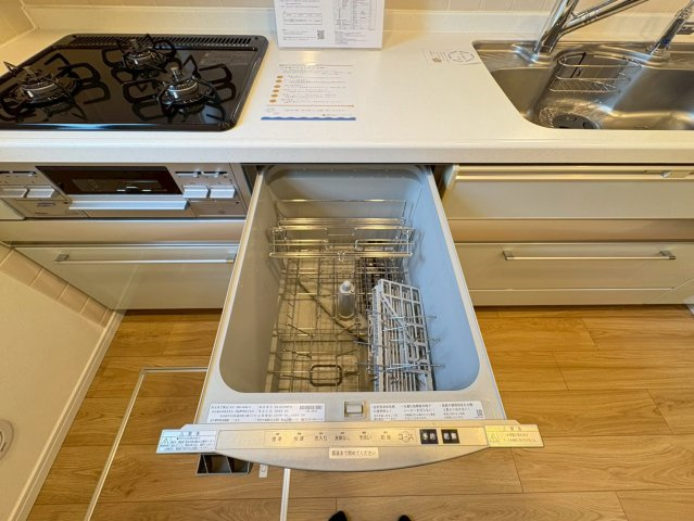 後片付けの時間をぐっと短縮できる食洗機つき