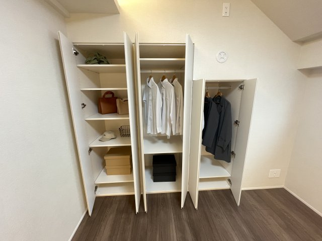 各居室に収納がついており、家族で使い分けしやすくなっています。　