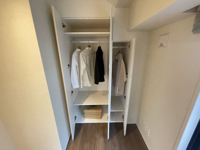 各居室に収納がついており、家族で使い分けしやすくなっています。　