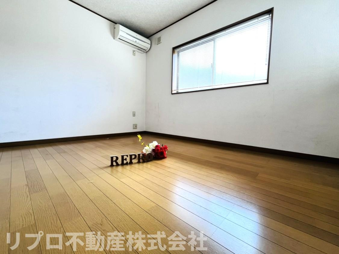 2階6．0帖洋室