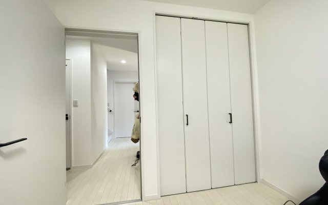 奥行もあるクローゼットを各部屋に完備されてます。