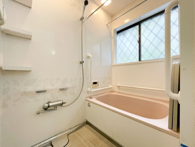 窓があり、風通しがいいので換気に嬉しいですね。