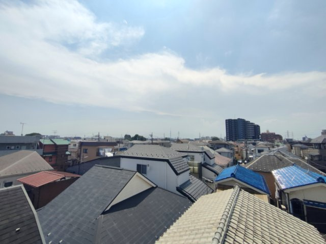 【眺望？】　つい深呼吸をしたくなる気持ちの良い眺望はこのお部屋の自慢です。