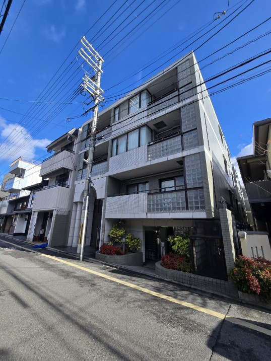 外観：326000241600