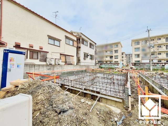 全居室断熱性の高いペアガラスを採用。冷暖房効率を高めながら、心地よく落ち着いた暮らしをサポートします。