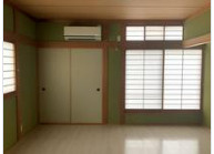 約7.8帖の3階洋室です。全居室7.8帖以上のゆとりある居住空間?で、広々お使いいただけます。全居室に収納も備えておりますので、お部屋の広さを最大限に活用できます。
