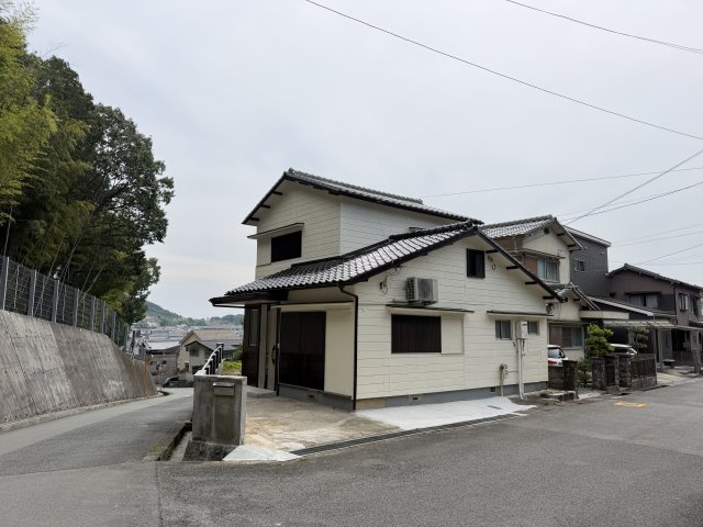 外観：328000663165