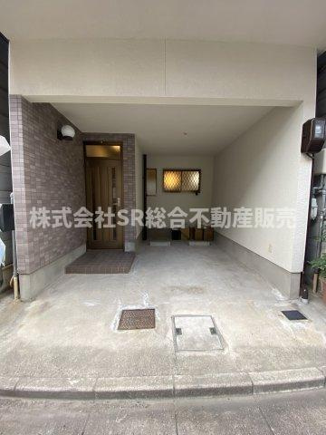 当日予約も大歓迎です！土日祝、雨の日やお子様連れのお客様の送迎も可能ですのでお気になさらずお問合せ下さい。お仕事終わりのお時間にも柔軟に対応致しますのでお気軽にお申し付け下さいませ。
