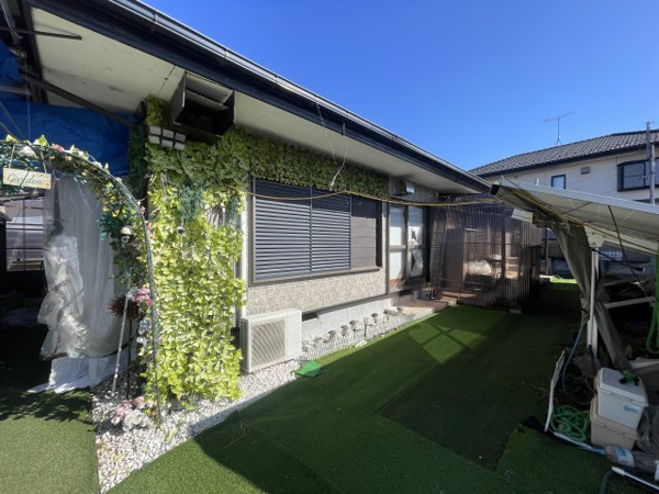 【筑西市下野殿4LDK平家中古住宅の外観】