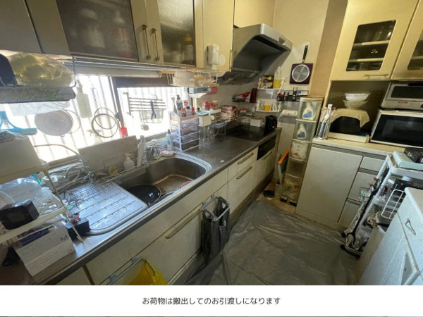 【筑西市下野殿4LDK平家中古住宅のキッチン】