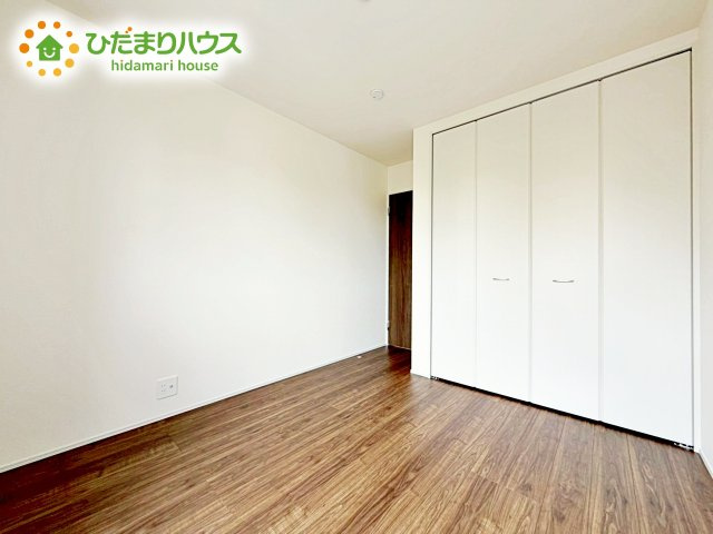 日当たりの良い2階洋室はお昼寝も心地よさそうですね(*´ω`*)