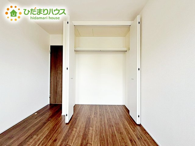 季節ごとの入れ替え不要、頼もしい収納(*^-^*)