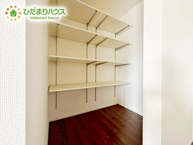 備え付け収納で、スッキリお片付け！