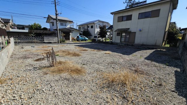 【甲府市千塚3丁目　売地の外観】