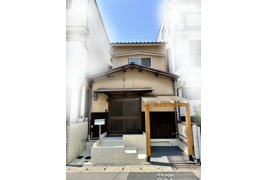 京都市山科区西野山南畑町の中古戸建ての外観
