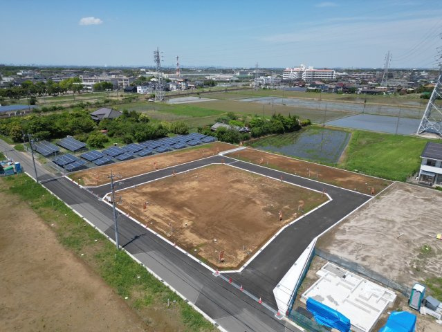 11号地　建築条件付。（10、11、12号地は建築条件付）　配置を考えやすい整形地。多彩な建築プランをご提案いたします！　その他の区画もご案内可能です。現地のご見学大歓迎です！お気軽にお問合せ下さい♪