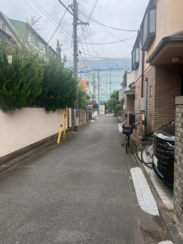 位置指定道路　幅員約4ｍ　前面道路　持分あり