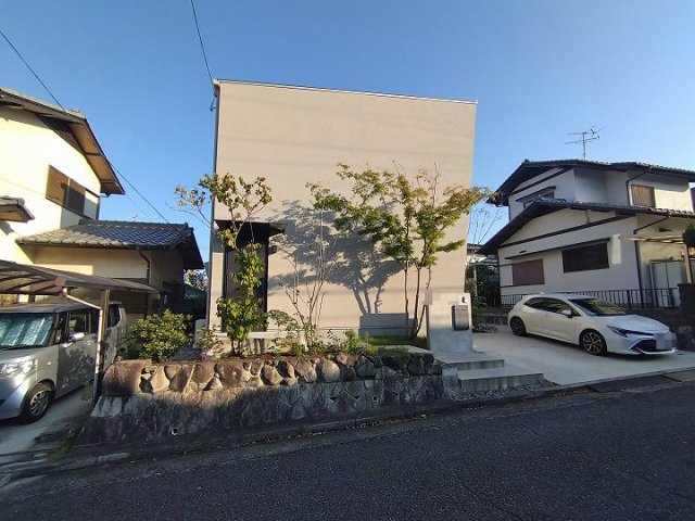 外観：334000263179