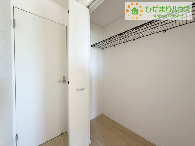 各居室にはしっかりと収納を完備！