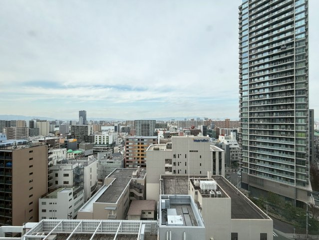 【物件からの眺望】13階からの眺望！広く大阪の景色をお楽しみいただけます☆
