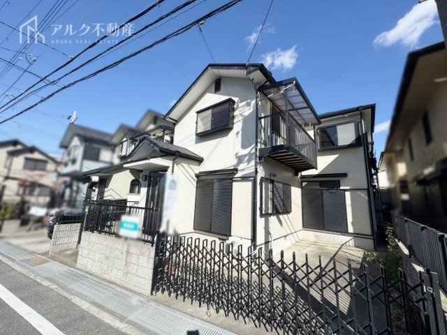 木造スレート葺2階建