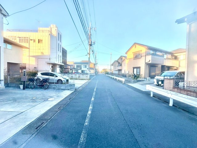 全室南向き・全居室に収納がある4LDK・ロフト！キッチン・洗面・浴室がワンフロアにまとまり、家事がスムーズにこなせる間取りです。駐車スペース2台可(車種による)