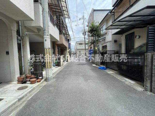 当日予約も大歓迎です！土日祝、雨の日やお子様連れのお客様の送迎も可能ですのでお気になさらずお問合せ下さい。お仕事終わりのお時間にも柔軟に対応致しますのでお気軽にお申し付け下さいませ。