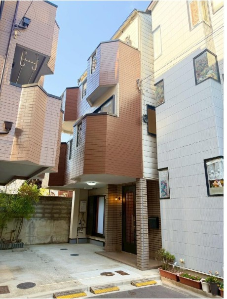 外観：327002294350