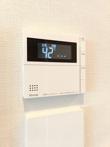 【給湯器パネル】