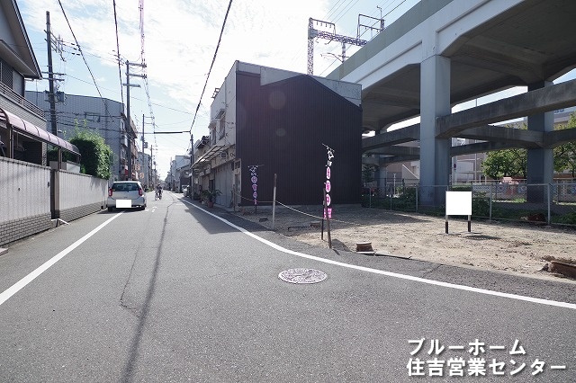 別角度からの前面道路です！