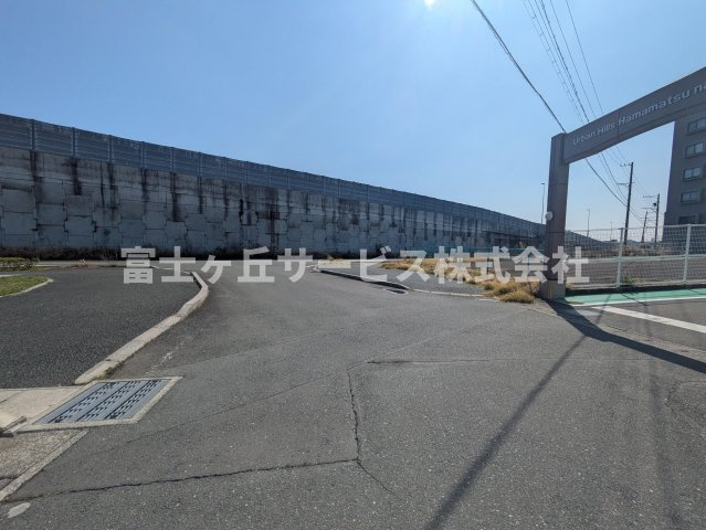 物件の前面道路です
