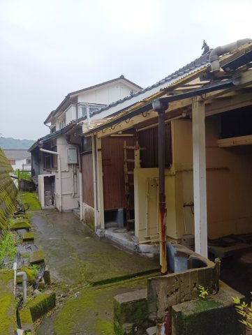 建物の裏の写真です！