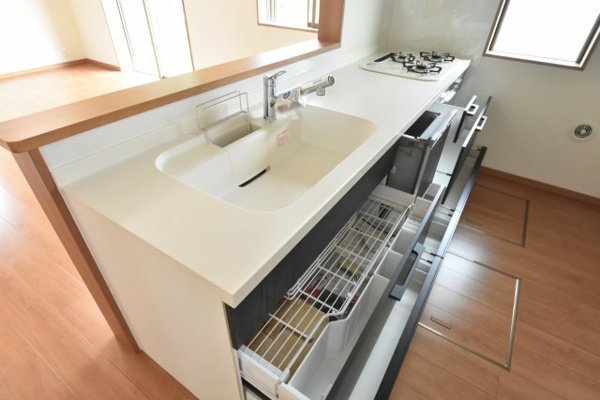 【鴻巣市箕田字富士山 全14区画のキッチン】