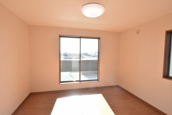 【鴻巣市箕田字富士山 全14区画の洋室】