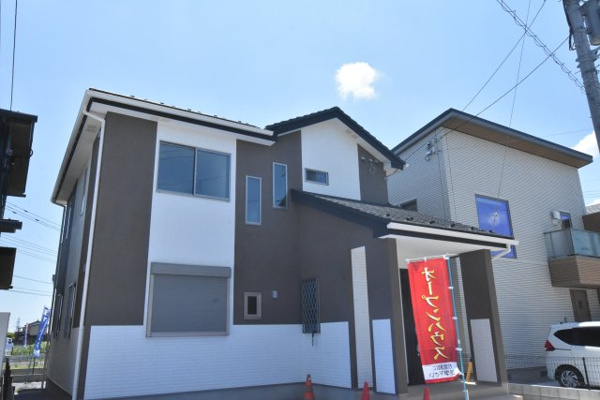 【鴻巣市箕田字富士山 全14区画の外観】