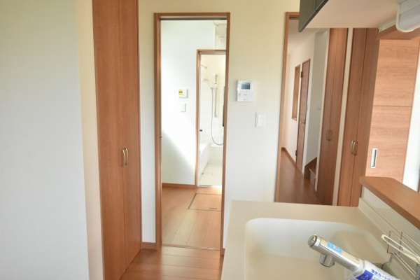 【鴻巣市箕田字富士山 全14区画のキッチン】