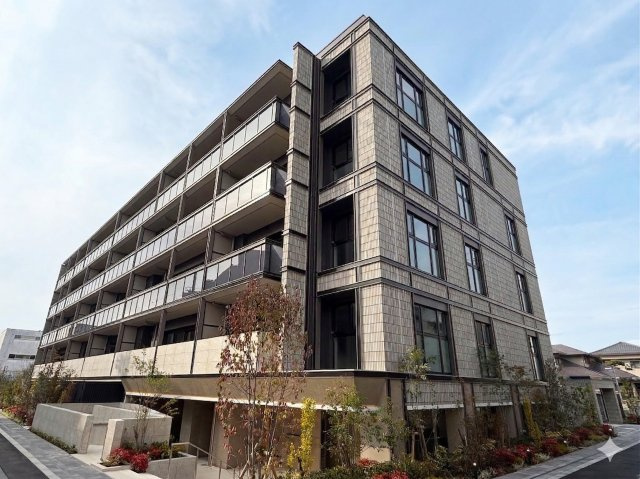 外観：327002264012