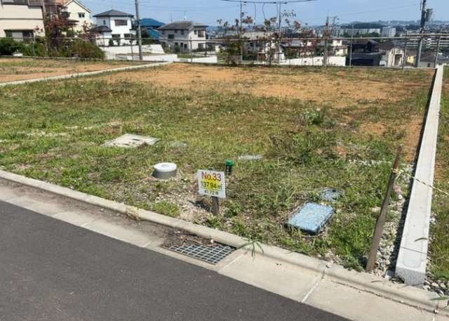 最寄り駅が近いなどの交通アクセスが良い土地だと暮らしやすいですよね。通勤・通学の観点から土地を選ぶことも大切です！自身や家族のライフワークからあったの物件を探しましょう！当社営業がお力になります！