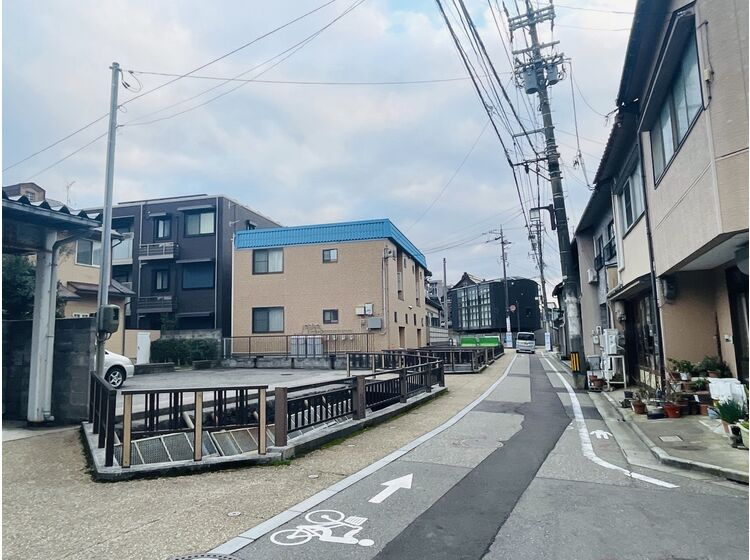 前面道路