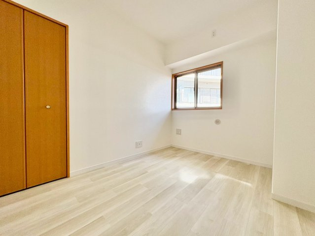 全居室収納付きで、お部屋がすっきり片付きます。