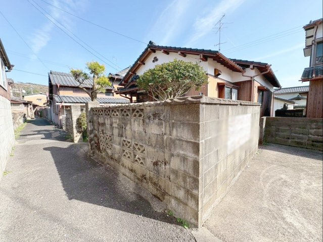 外部からの視線に配慮したブロック塀です！