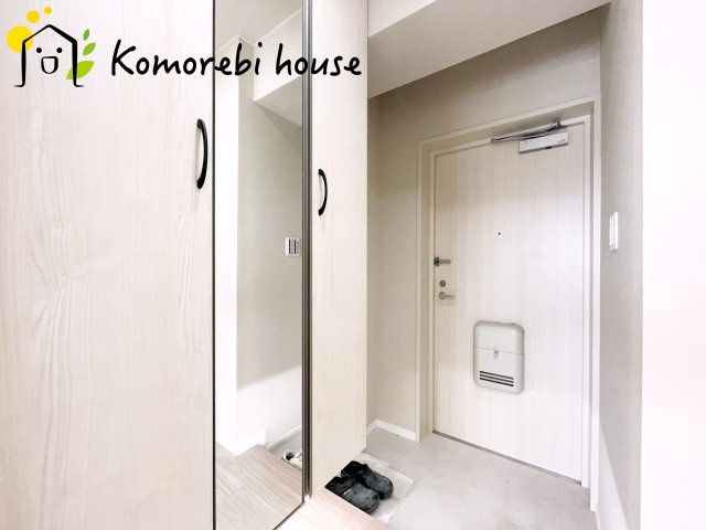 毎日通る玄関はこちらです