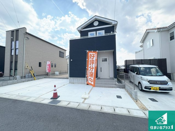 【津市藤方　新築一戸建ての外観】