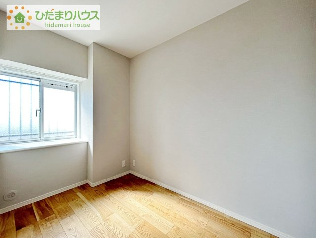 木の温もりがやさしいフローリング♪
