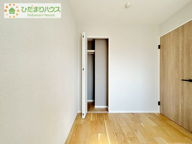 全居室収納スペースあり！荷物が多くても十分に納まります♪
