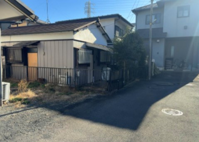人が暮らすうえで日光は大切な要素となります。日当たりの良さは譲れないポイントですね。併せて近くに大きな建築物の建築予定がないか、あるいはそれが可能な土地が近くにないか事前に確認することもお勧めします。