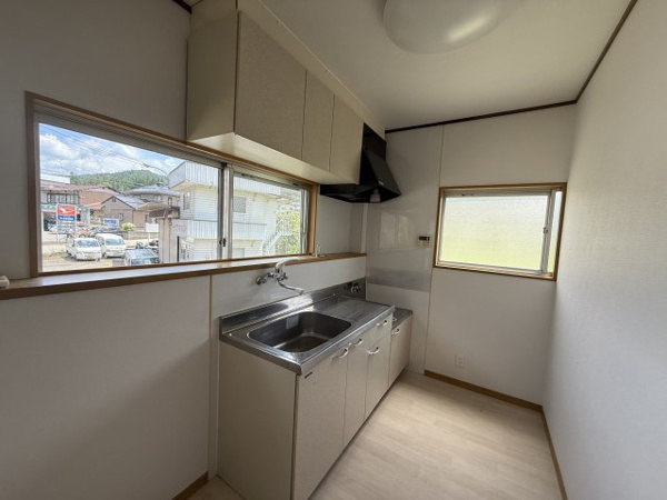 【戸建　高山市新宮町　580万のキッチン】