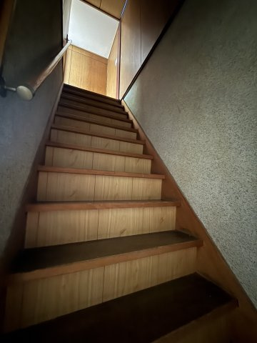 【戸建　高山市新宮町　580万の内装】