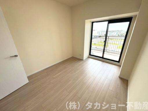広々とした洋室です