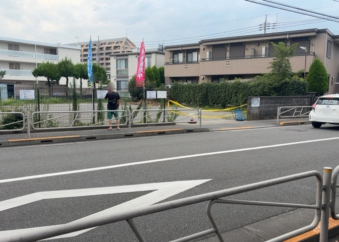 物件の詳細については、現地を見てわかること以外に、役所や法務局などで調べないとわからないことがあります。そのため、現地に行く場合は、もしこの物件を買ったらどのような生活ができるかをイメージしましょう。